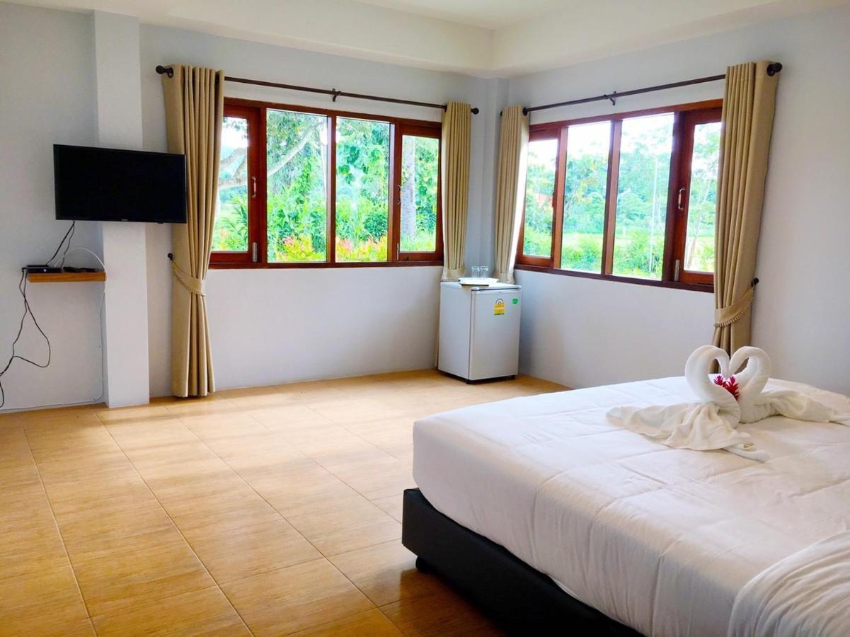 Oon Valley Farm Stay San Kamphaeng Exterior photo